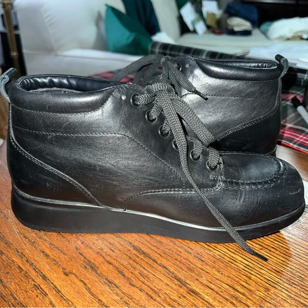 Drew “PHOENIX PLUS” Women’s Barefoot Freedom Ankle Boot Size 10W